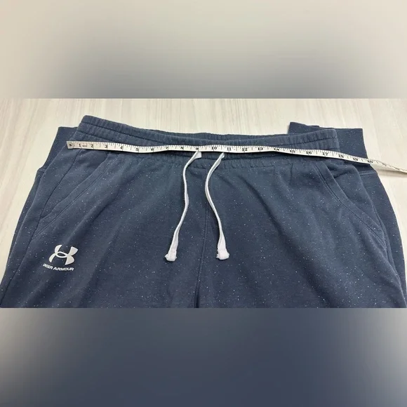 Woman’s Under Armour Navy/Grey Speckled Track Suit - Picture 7 of 16
